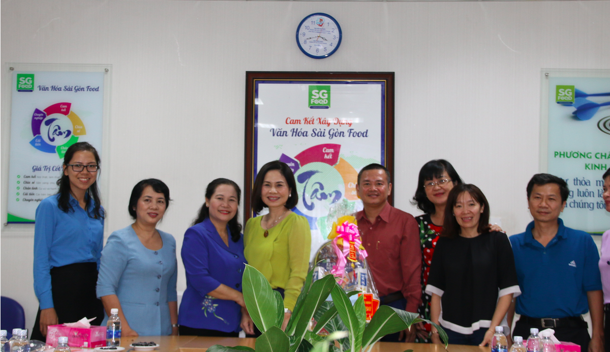 Thăm doanh nghiệp chăm lo Tết chu đáo cho NLĐ