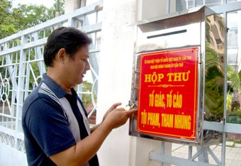 Làm sao để tố cáo tệ nạn xã hội?