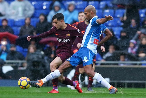 H&ograve;a derby thủy chiến, Barcelona tho&aacute;t hiểm tại Espanyol - Ảnh 2.