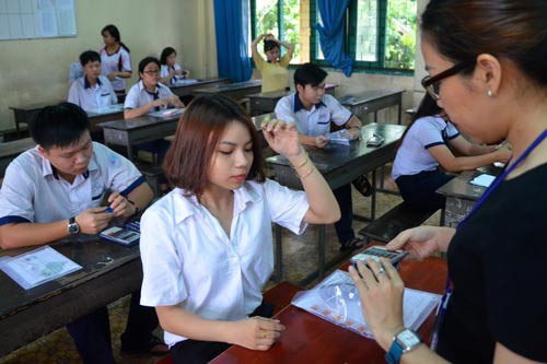 Đại học tốp trên xét tuyển nhiều yếu tố