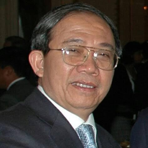 Cần thay đổi tiêu chuẩn giáo sư, phó giáo sư