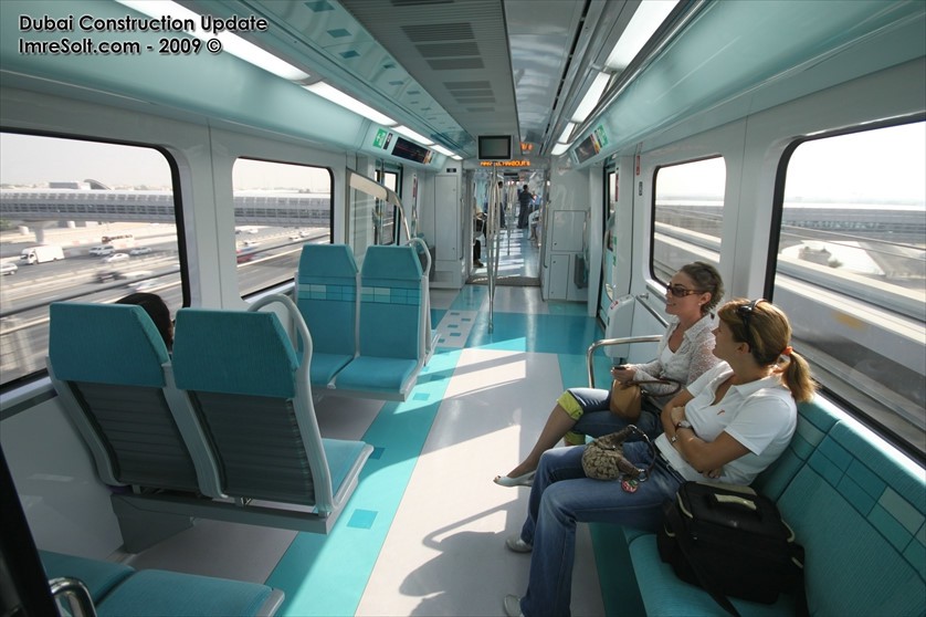 Ngắm tàu đô thị không người lái của Dubai - Ảnh 7.