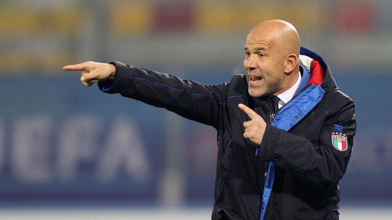 Cựu cầu thủ Inter và Roma ngồi "ghế nóng" tuyển Ý