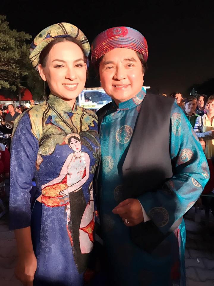 Nghệ sĩ hải ngoại m&ecirc; đ&oacute;n Tết qu&ecirc; nh&agrave; - Ảnh 10.