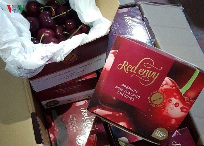 Loạn gi&aacute; cherry nhập ngoại ng&agrave;y cận Tết - Ảnh 4.