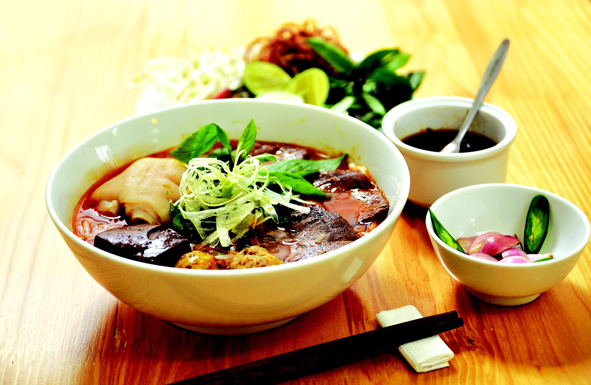 Nơi m&oacute;n ngon tụ hội - Ảnh 2.