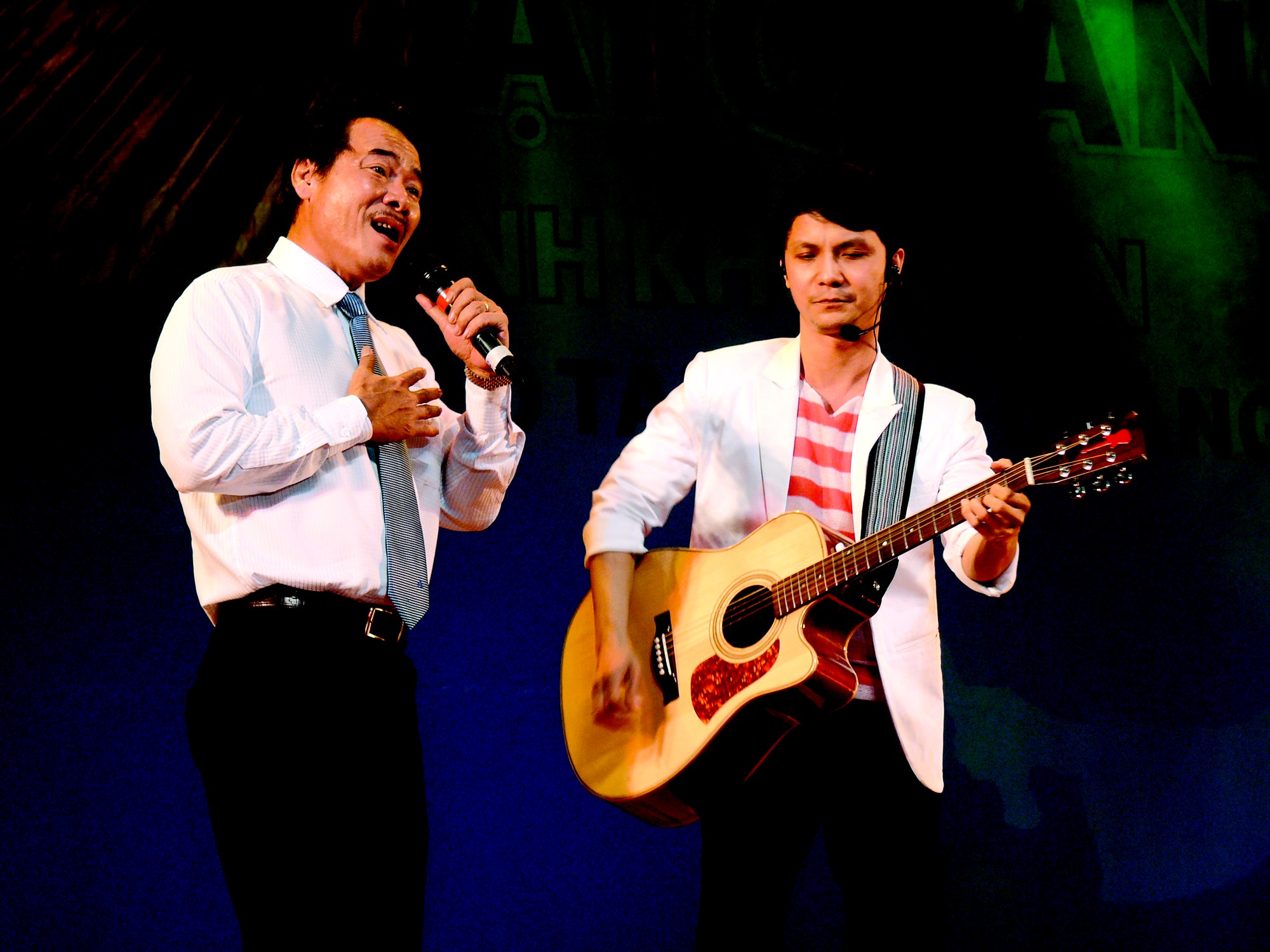 Phong “Đầu Trâu” nghệ sĩ can trường