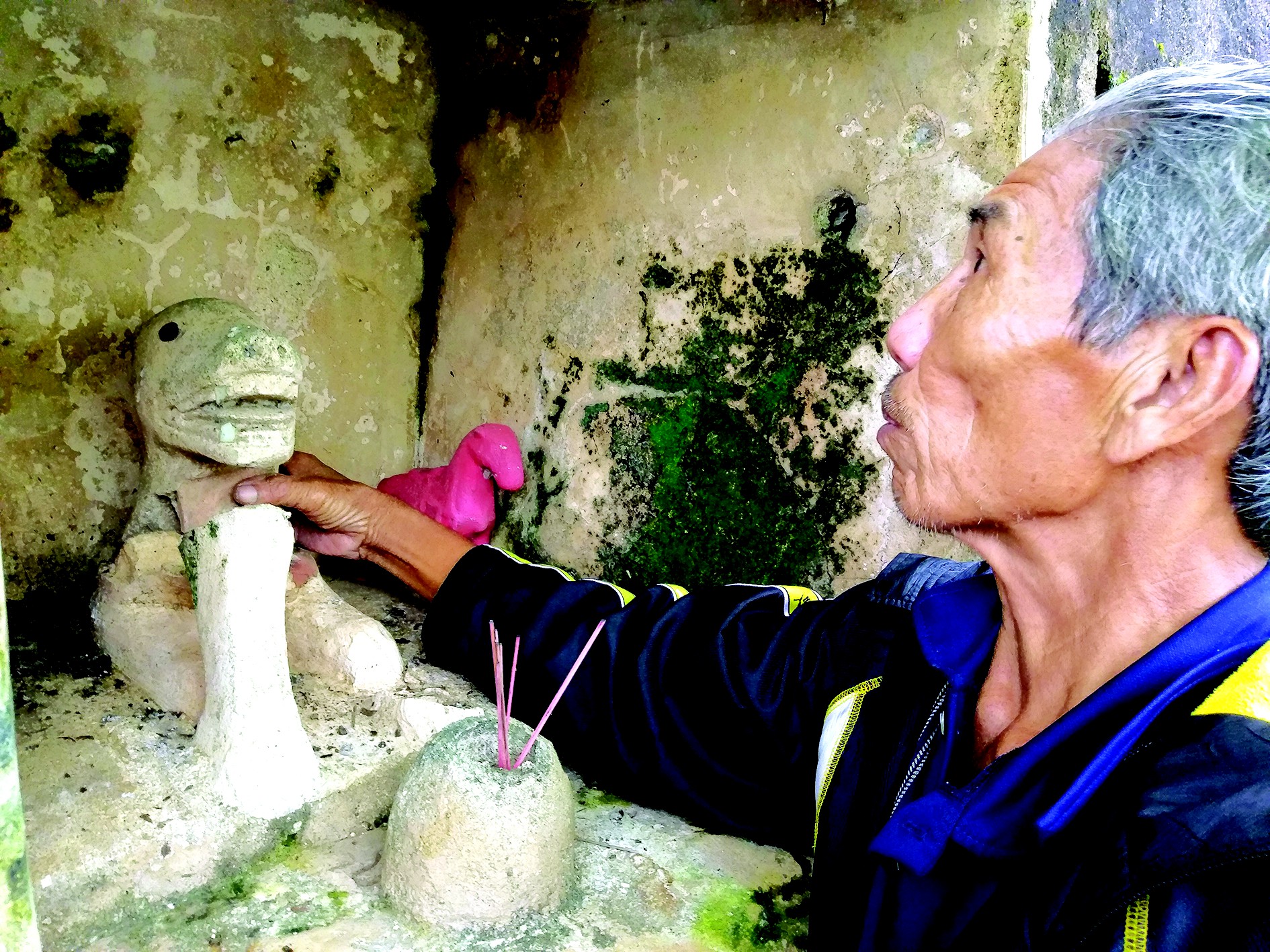 Thần cẩu trấn làng - Ảnh 1.