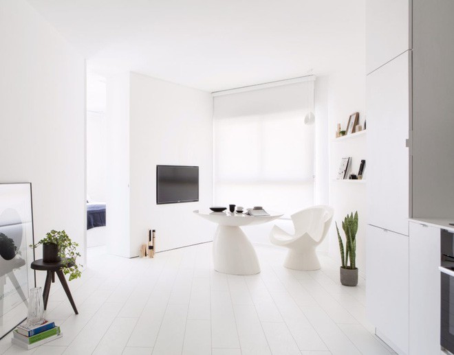 Căn hộ 42m² rộng thênh thang nhờ màu trắng tinh khôi