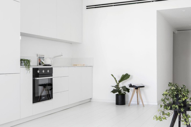 Căn hộ 42m² rộng thênh thang nhờ màu trắng tinh khôi - Ảnh 6.