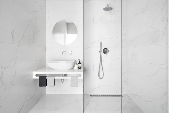 Căn hộ 42m² rộng thênh thang nhờ màu trắng tinh khôi - Ảnh 7.