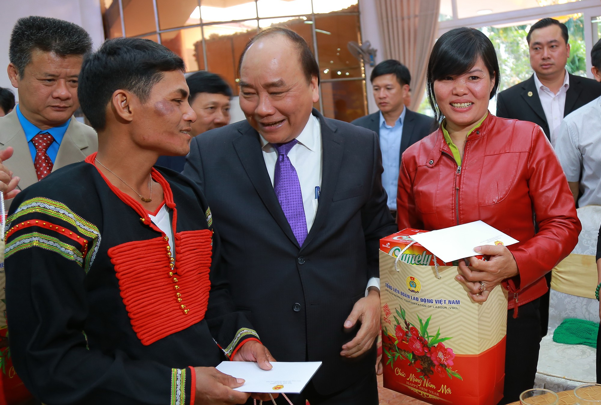 Bảo đảm mọi công nhân, lao động đều có Tết