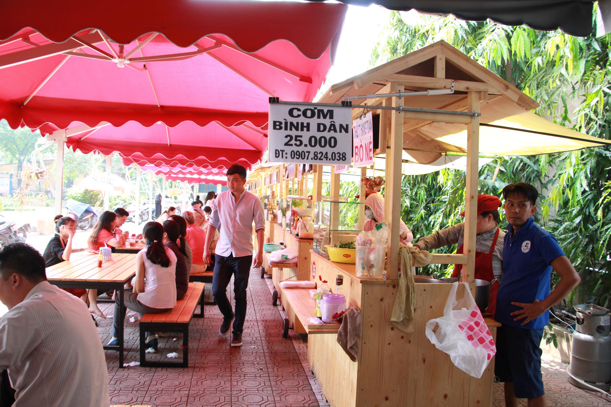 Vỉa hè và mong ước của dân