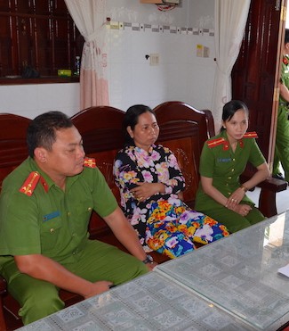 Chủ hụi giật nợ, nhiều người cho vay tiền "khóc ròng"