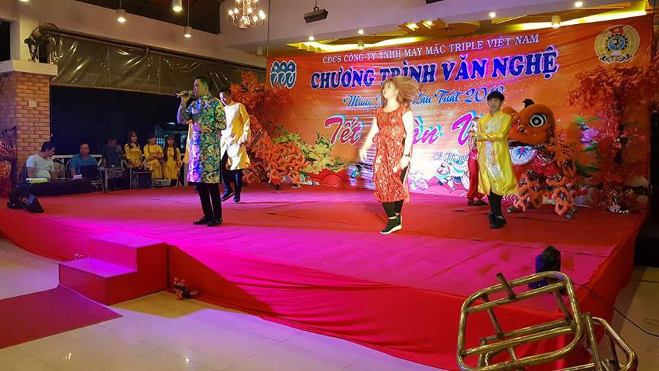 Khắp nơi lo Tết cho c&ocirc;ng nh&acirc;n kh&oacute; khăn - Ảnh 3.