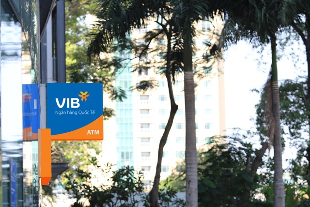 VIB dành tặng hơn 7 tỉ đồng quà tặng cho khách hàng gửi tiết kiệm