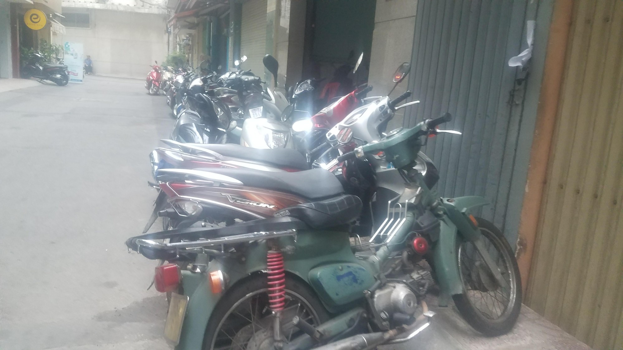 Quận 1 chỉ đạo kiểm tra, giám sát các bãi giữ xe