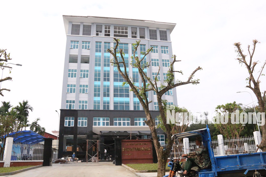 Ngắm trụ sở bề thế của Chi cục Thuế TP Tam Kỳ - Ảnh 7.