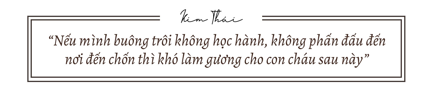 (eMagazine) - Đáng nể người bán vé số dạo thi công chức đỗ cao - Ảnh 1.