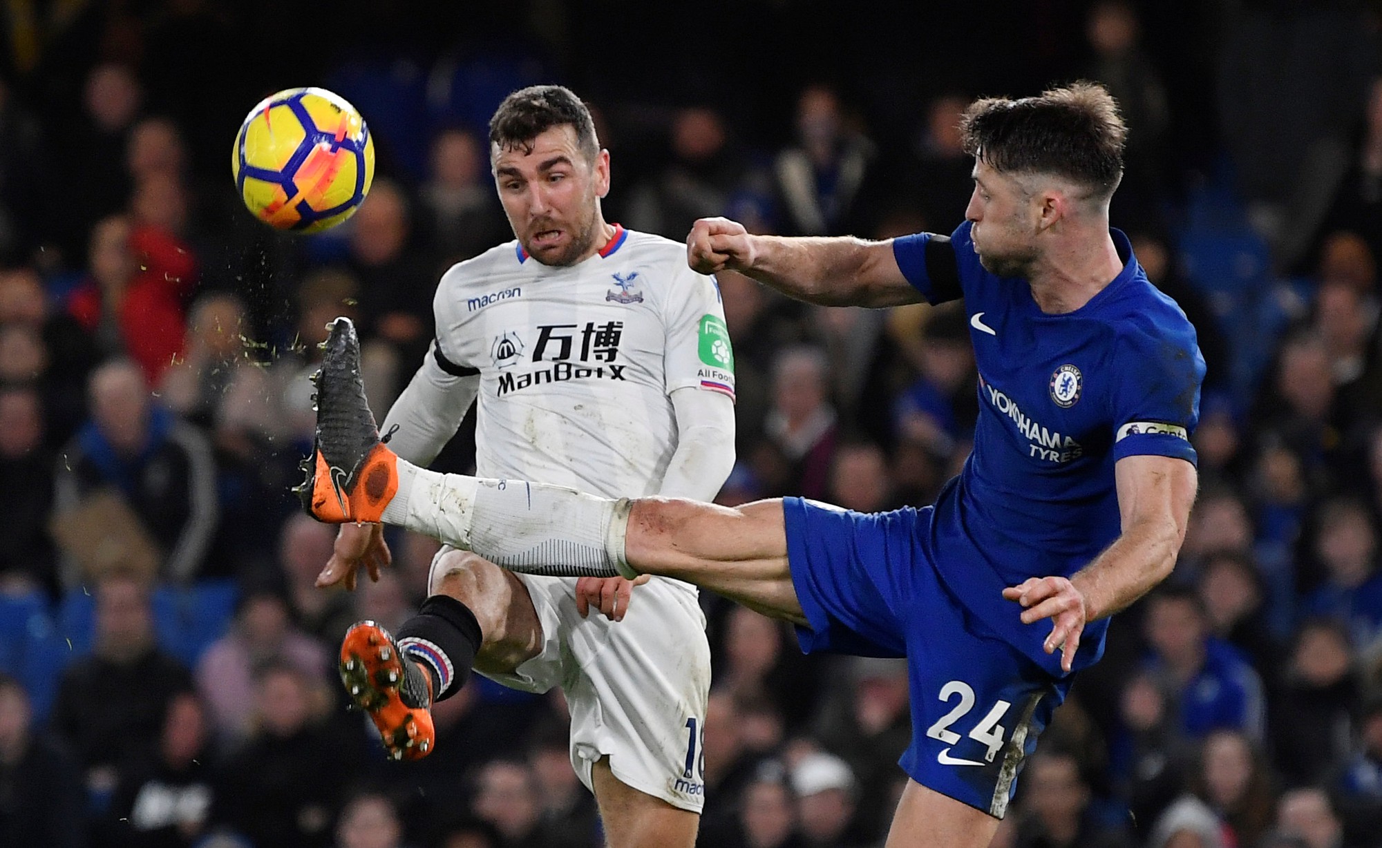 27 pha dứt điểm, Chelsea chỉ ghi 2 bàn