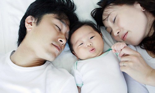 Những ki&ecirc;ng cử sai lầm sau khi sinh mẹ bầu cần tr&aacute;nh - Ảnh 4.