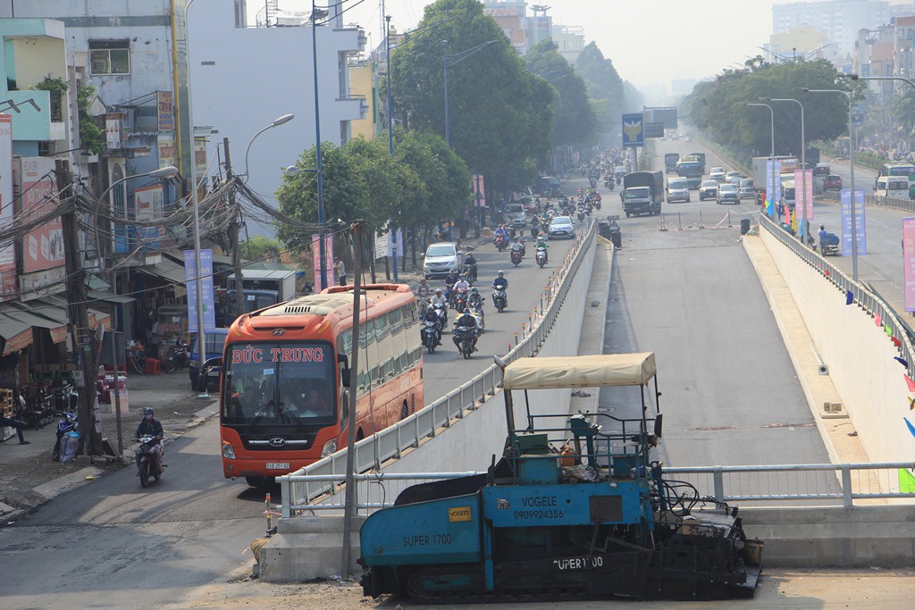 Cận cảnh hầm chui 3 tầng sắp đưa v&agrave;o sử dụng ở TP HCM - Ảnh 6.