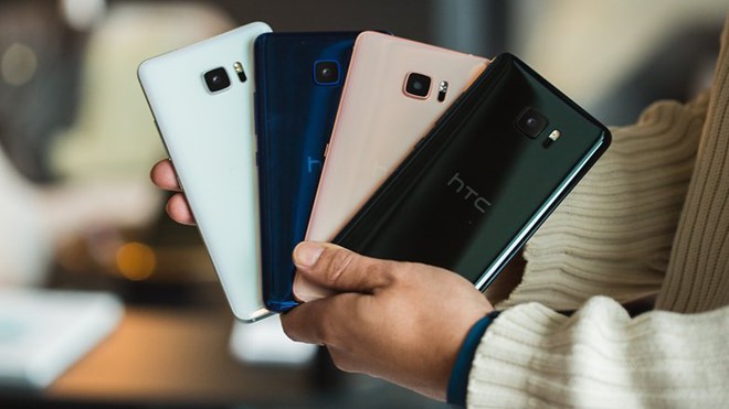 Sau Tết, smartphone giảm giá mạnh để xả hàng