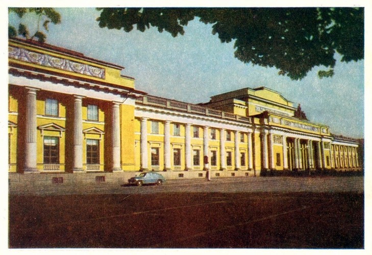Ảnh đẹp thành phố Leningrad của Liên Xô năm 1952 - Ảnh 10.