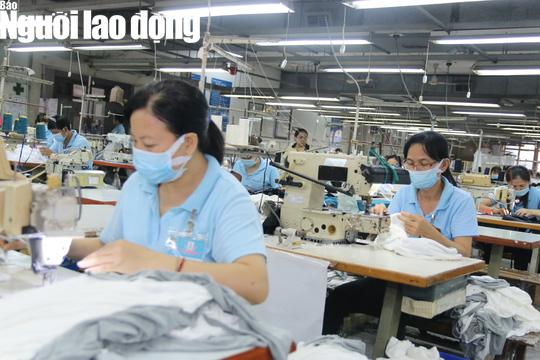Lương hưu tùy thuộc vào thời gian và mức đóng BHXH