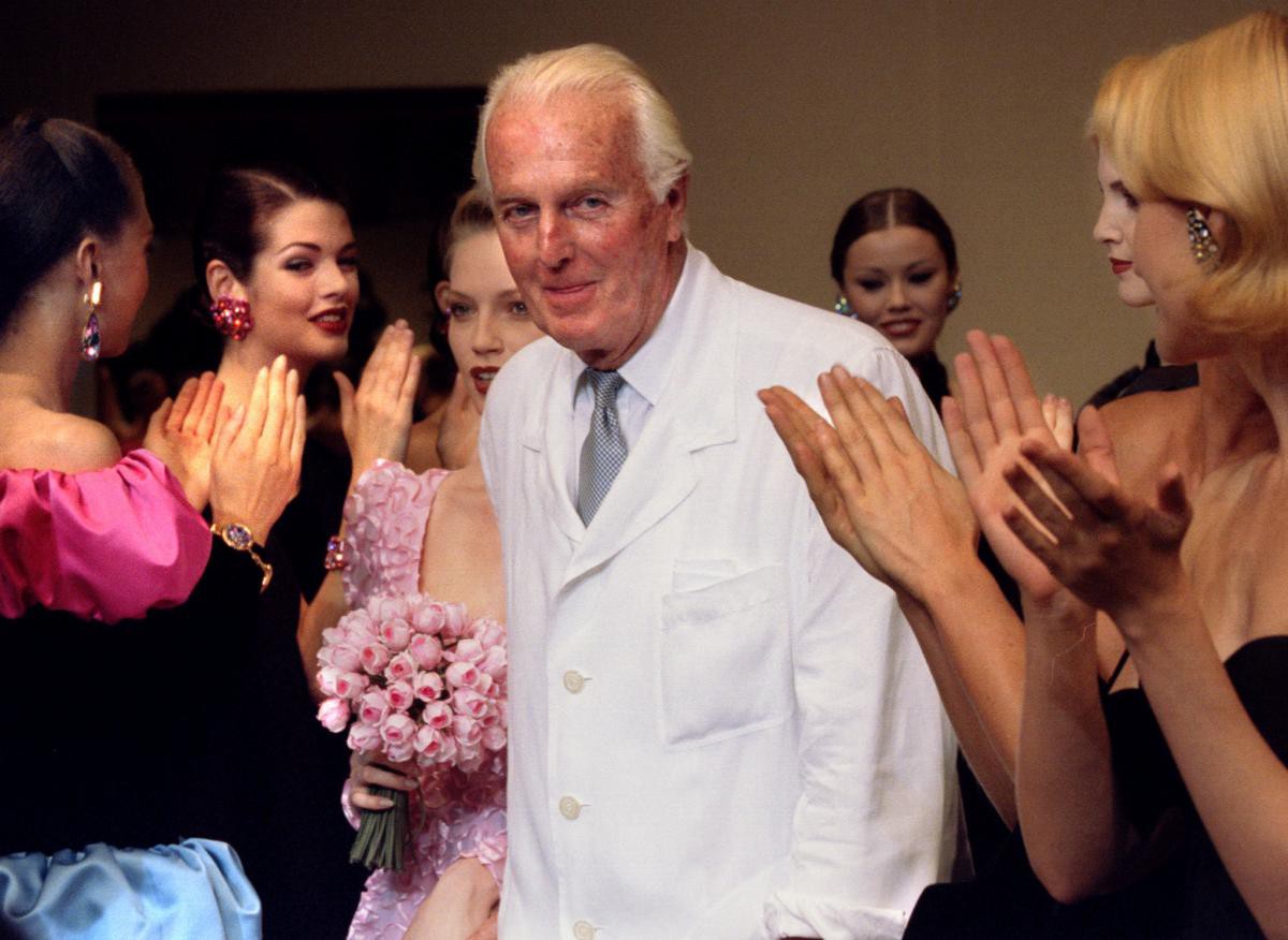 Thương tiếc nhà thiết kế lẫy lừng nước Pháp Givenchy