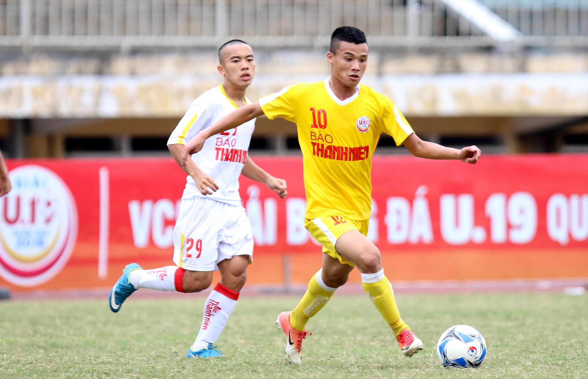 U19 Hà Nội vào chung kết nhờ loạt sút luân lưu 11 m