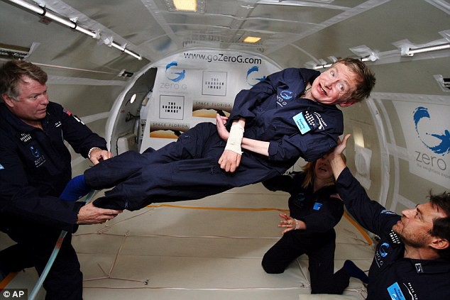 Ông hoàng vật lý vũ trụ Stephen Hawking qua đời