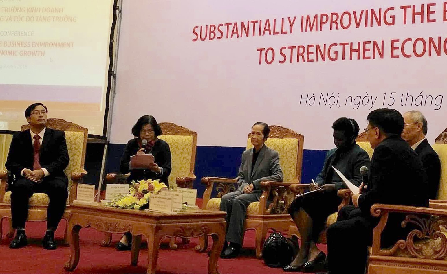 "Không có lý gì phải nộp thuế để nuôi những công chức cứ làm khó mình"