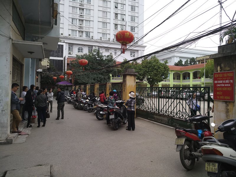 Đến bệnh viện nhổ răng số 8, một phụ nữ tử vong