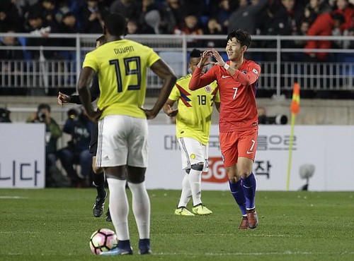 Son Heung-min gia nhập quân đội, Tottenham sắp mất gà son - Ảnh 4.