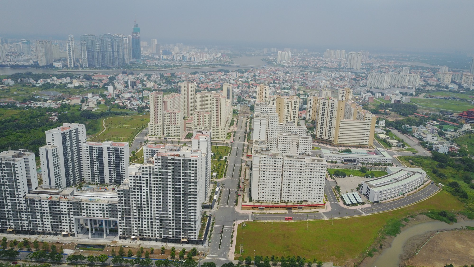 Thừa 14.000 nh&agrave; t&aacute;i định cư: Sở X&acirc;y dựng TP HCM đổ cho ch&iacute;nh s&aacute;ch! - Ảnh 2.