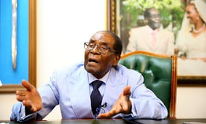 Bị lật đổ ở tuổi 93, ông Mugabe chưa chịu yên phận
