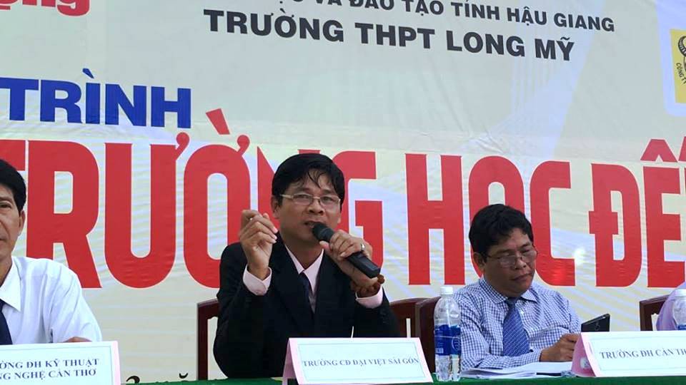 Đưa trường học đến th&iacute; sinh tại Hậu Giang: Chọn ng&agrave;nh m&agrave; cứ lo thất nghiệp! - Ảnh 22.