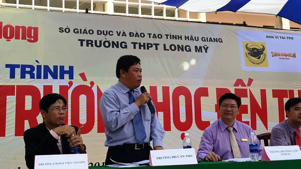 Đưa trường học đến th&iacute; sinh tại Hậu Giang: Chọn ng&agrave;nh m&agrave; cứ lo thất nghiệp! - Ảnh 17.