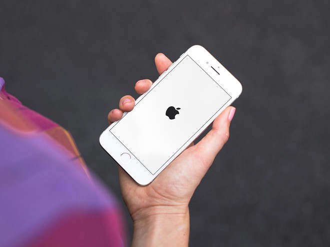 Vụ kiện Apple làm chậm iPhone: Tòa án khất hẹn lần thứ 4