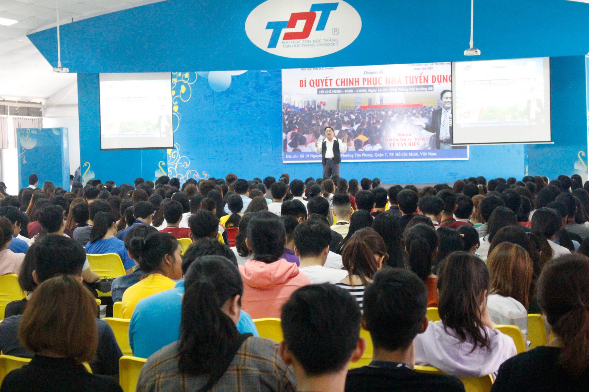 Trang bị kỹ năng tìm việc cho sinh viên