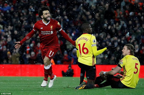 "Hung thần" Mohamed Salah giúp Liverpool thắng hủy diệt Watford
