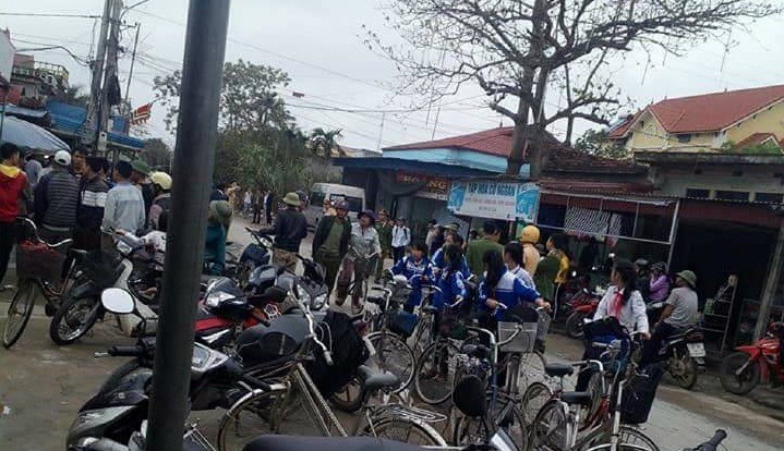 Dùng đèn khò cắt nắp bồn xăng, 2 người mua phế liệu thương vong