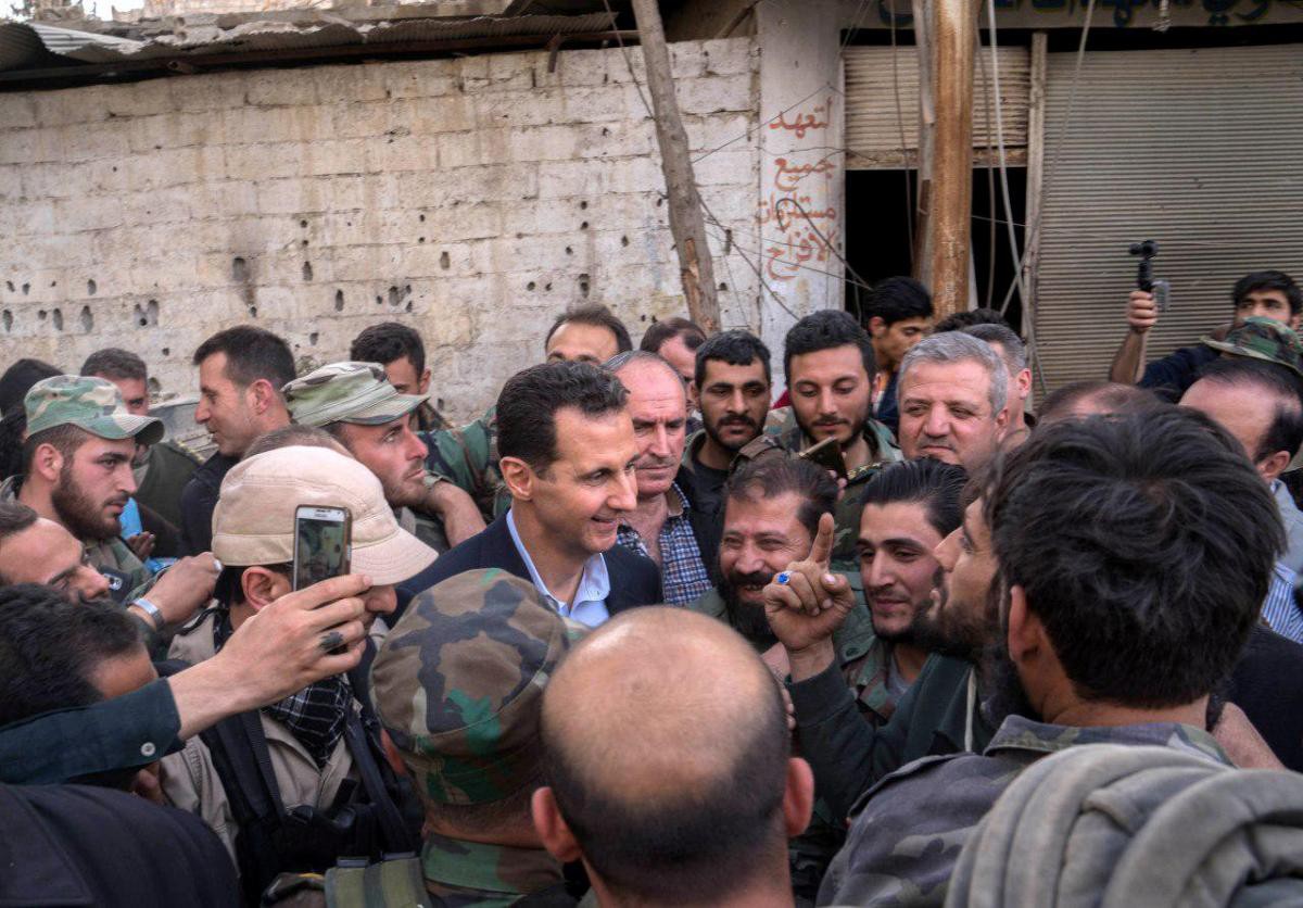 Tổng thống Syria bất ngờ thăm binh sĩ ở Đông Ghouta