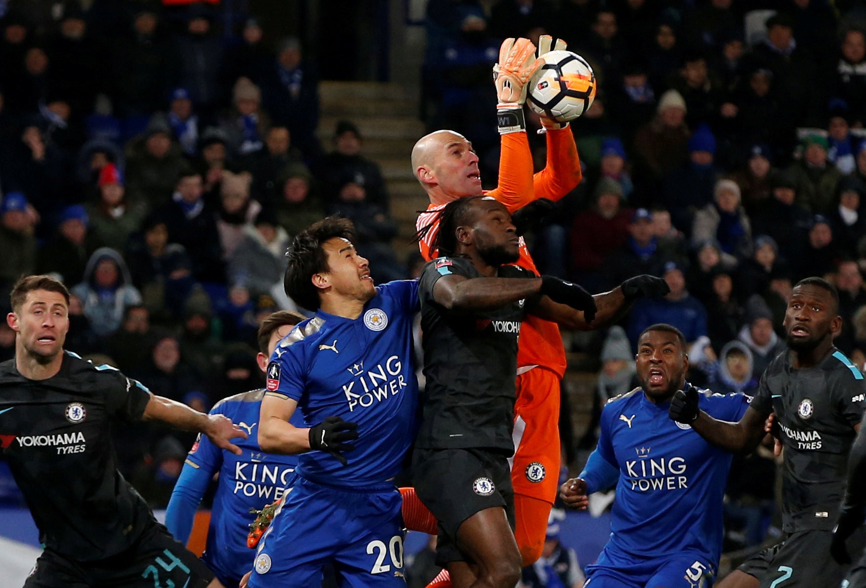 Chelsea nhọc nhằn v&agrave;o b&aacute;n kết FA Cup - Ảnh 1.