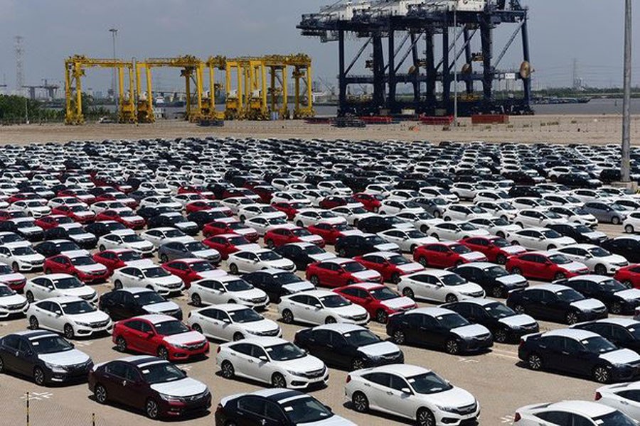 &Ocirc; t&ocirc; nhập giảm 200 triệu, xe nội chuẩn bị c&uacute; sập gi&aacute; - Ảnh 2.