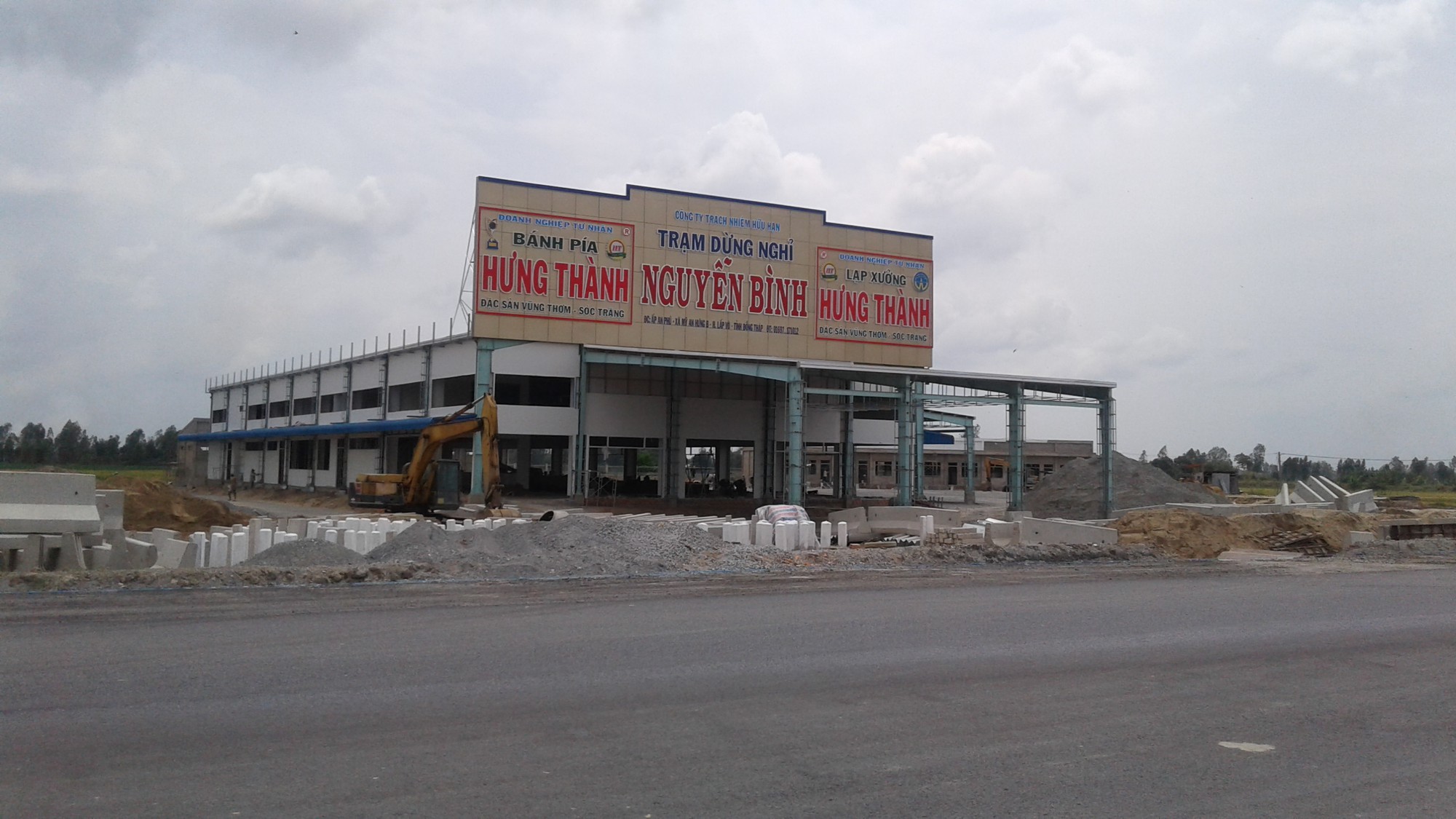 Ngắm cầu Cao Lãnh bắc qua sông Tiền trước ngày thông xe - Ảnh 9.