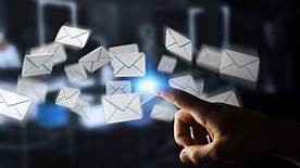 Tạo thiện cảm qua email