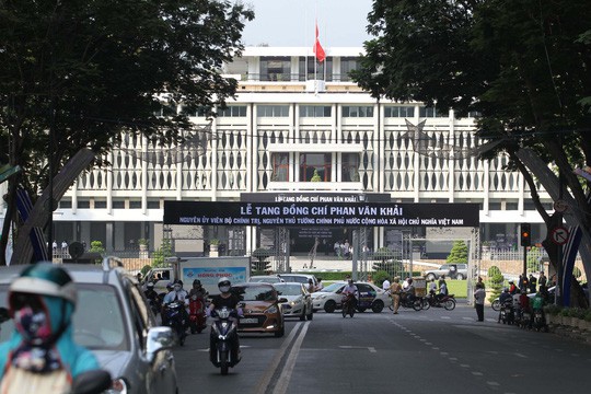 Thay đổi lộ trình lưu thông quanh khu vực Hội trường Thống Nhất