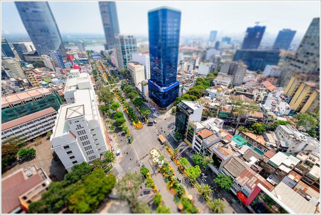 Gi&aacute; văn ph&ograve;ng cho thu&ecirc; ở TP HCM đắt gấp đ&ocirc;i H&agrave; Nội - Ảnh 1.